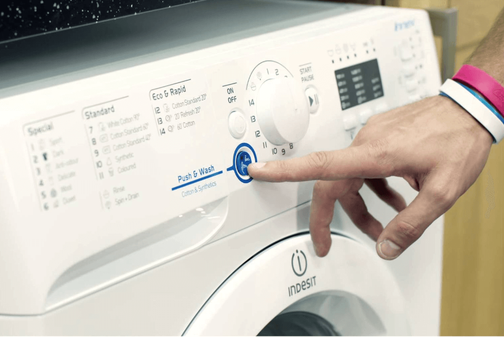 Не работают кнопки стиральной машины ST